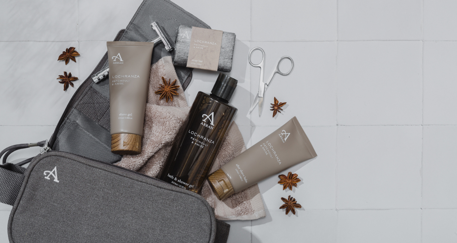 arran after the rain travel bag Lochranza Mens Body Care and Shaving Gift Set with Lightweight Wash Beauty the Arris Raincheck doubles as a water After The Rain Travel Bag