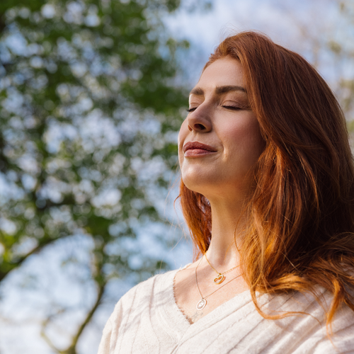 Summer body care to refresh and uplift