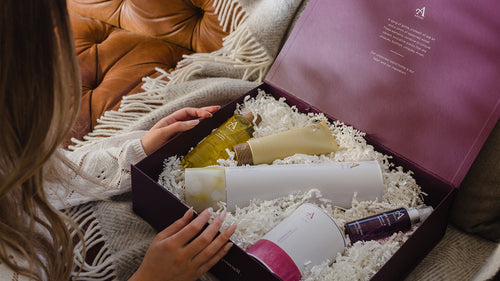 Thoughtful Gift Ideas to Delight Her