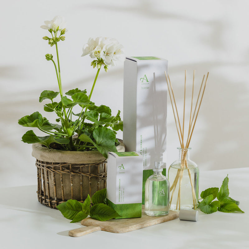 Bergamot & Geranium Reed Diffuser | Made in Scotland – ARRAN Sense of ...